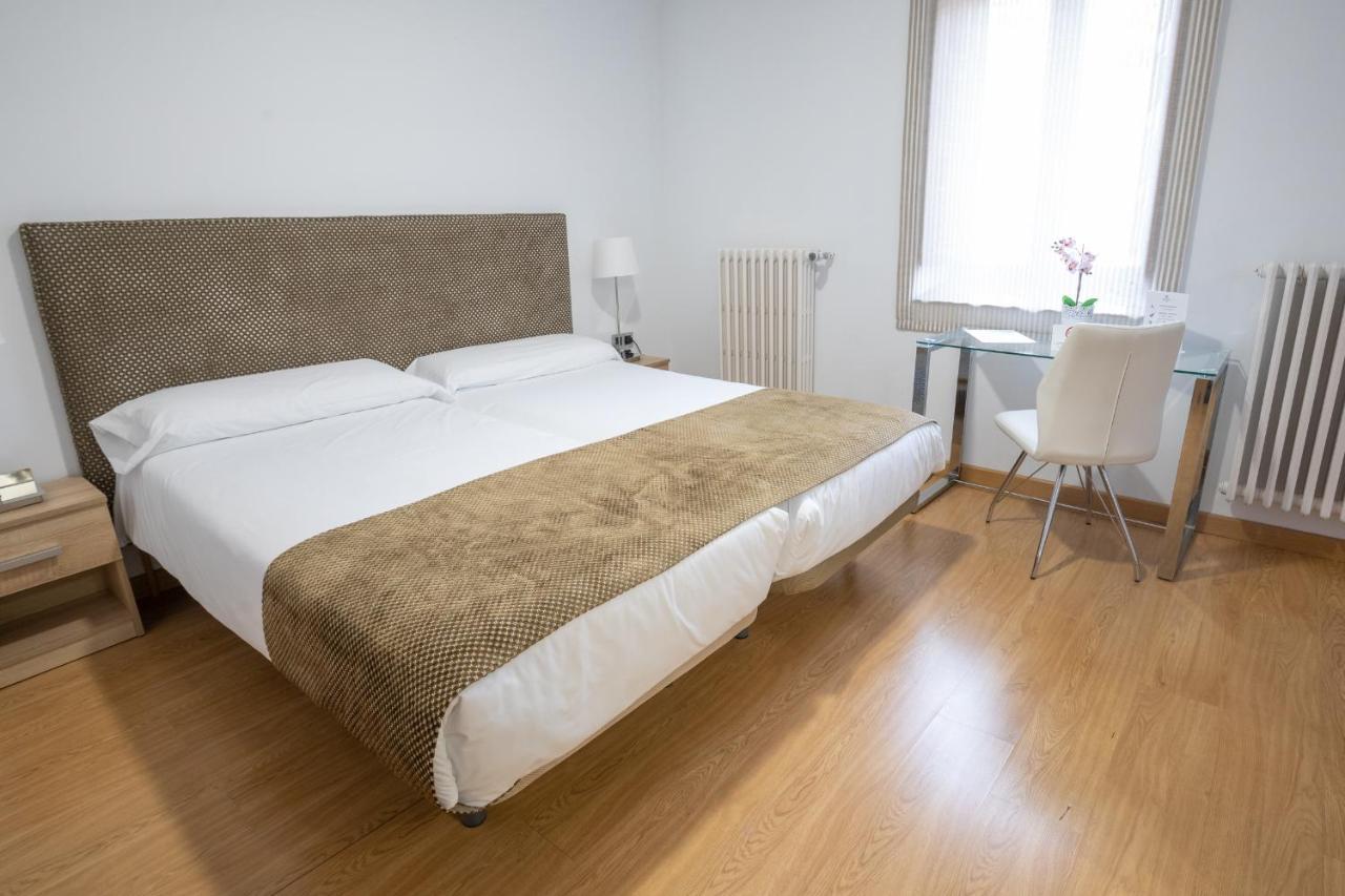 Hotel Hospederia Seminario Conciliar De San Julian Cuenca  Zewnętrze zdjęcie